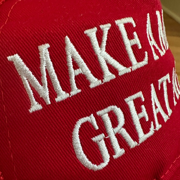 Make America Great Again Trump 45-47 Trucker Hat Red - Picture 6 of 11